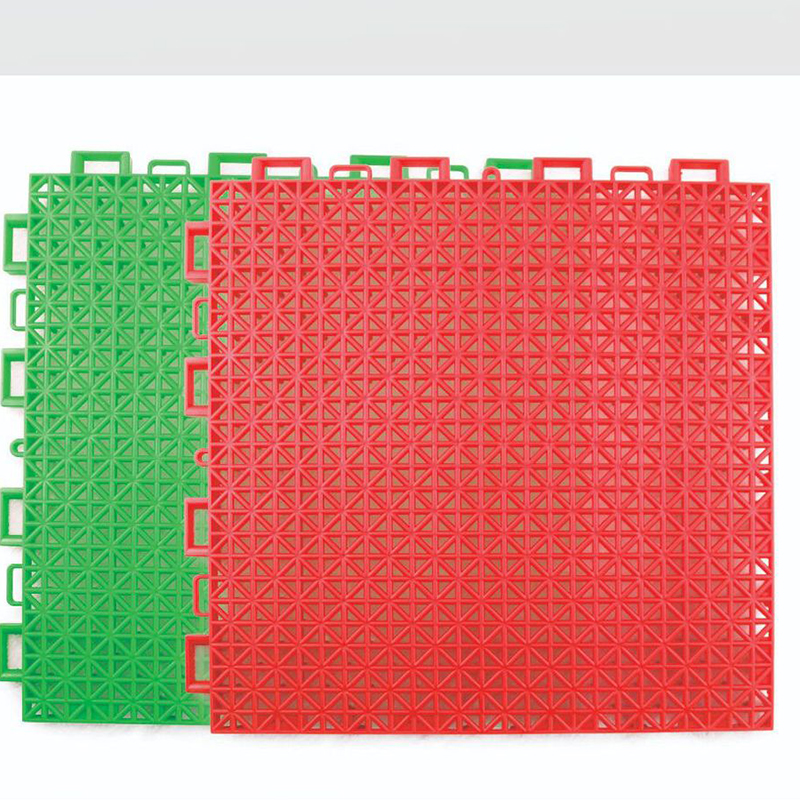 幼稚園特有の吊り下げPPフロアマット屋外バスケットボールコート、スポーツ屋外防水ソフトフロア