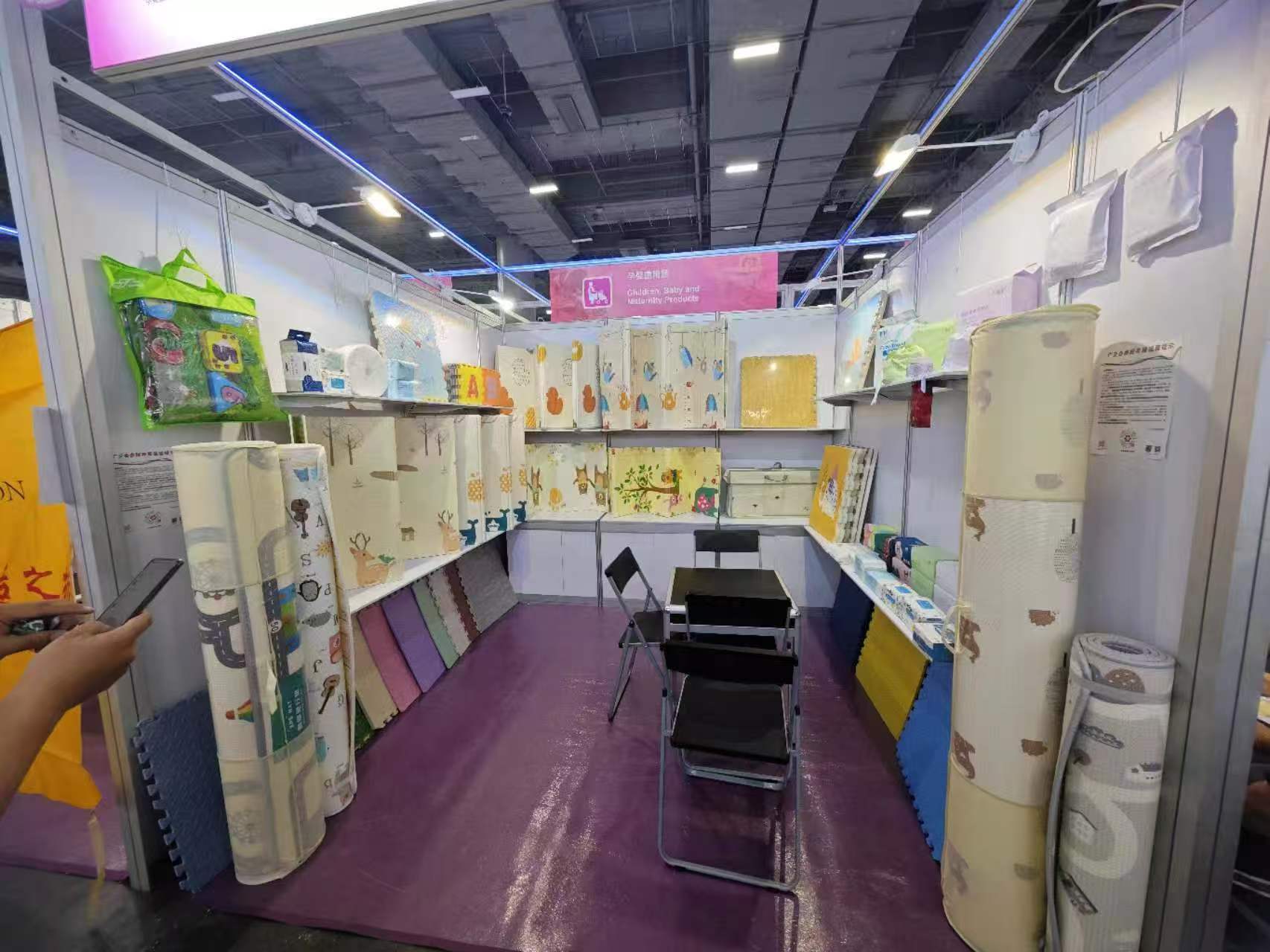 b127dc224e7a12ceda12668c7f8f4c79_origin